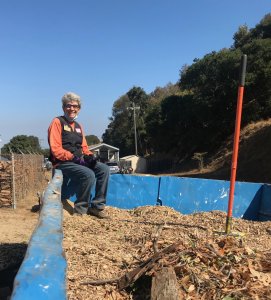 FOCC Volunteer Joyce Abrams gets into her work clearing flammable debris from the China Camp Ranger Station in Fall 2021. Photo by Ian Nelson